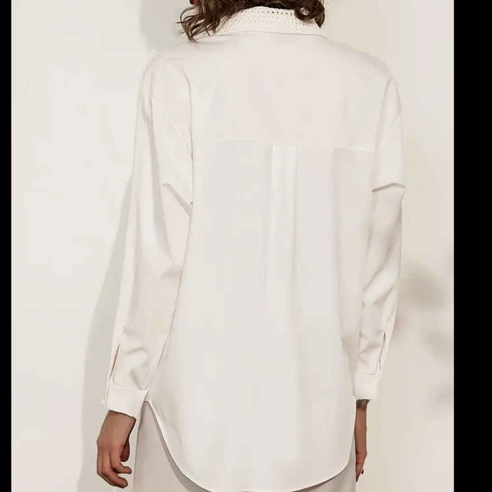 Elegant White Embroidered Women's Top - Picture 2 of 6